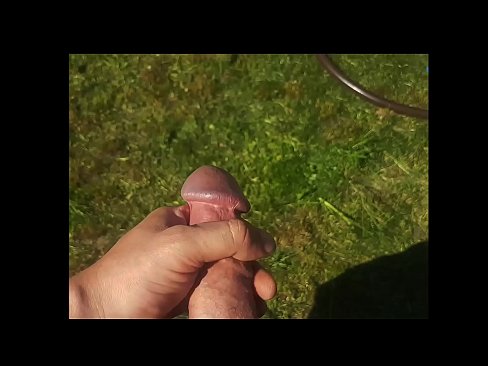 ❤️ A boazona se fode e se ejacula com um esguicho em um jardim de verão ❤❌ Sexo vídeo em pt-br.loanworld.top ❌